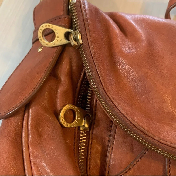 Marc By Marc Jacobs Petal To The Metal  Natasha Shoulder Handbag - Picture 4 of 12